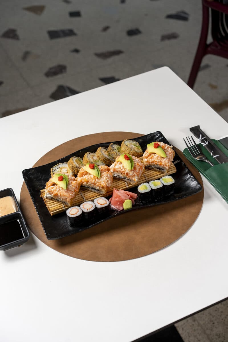 Osaka mixte · sushi El Jadida